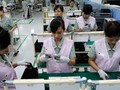 Sản xuất điện thoại tại nhà máy Samsung Bắc Ninh