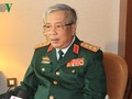 Thứ trưởng Bộ Quốc phòng Việt Nam Nguyễn Chí Vịnh trả lời PV báo chí sau khi kết thúc Đối thoại Shangri La lần thứ 15