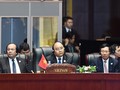 Thủ tướng Nguyễn Xuân Phúc tại Hội nghị cấp cao ASEAN - Trung Quốc. 