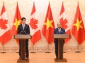 Thủ tướng Nguyễn Xuân Phúc và Thủ tướng Canada Justin Trudeau tại họp báo. Ảnh: VGP