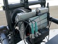 Một hình ảnh hay đoạn phim thương mại có dòng chữ "Chụp/Quay bởi điện thoại" thường được thực hiện với các loại thiết bị hỗ trợ chuyên nghiệp như thế này