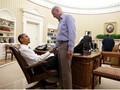 Tổng thống Barack Obama chào đón Phó Tổng thống Joe Biden tại Phòng Bầu dục năm 2011 (Ảnh: Washingtonpost)