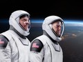 SpaceX đưa thành công 2 phi hành gia trở về (Ảnh: Business Insider)