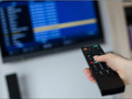 Cách cải thiện chất lượng âm thanh "dở tệ" trên TV đơn giản (Ảnh: How To Geek)