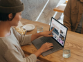 Microsoft lên kế hoạch dựa vào AI để đánh bại Apple (Ảnh: Yahoo)