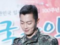 Doojoon nhập ngũ vào ngày 24 tháng 8 năm 2018 (Ảnh: Socialbearing)