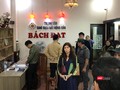 Người mua tập trung tại trụ sở Bách Đạt An tố doanh nghiệp này "bẻ kèo", không giao đất và sổ đỏ theo như cam kết