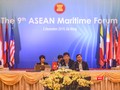 Vụ trưởng Vụ ASEAN Bộ Ngoại giao Vũ Hồ - Đại diện cho chủ nhà Việt Nam chủ trì phiên khai mạc