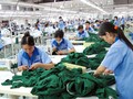 Lương ngành dệt may mặc dù đã tăng nhưng vẫn thấp hơn nhiều nước khác.