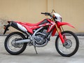 Xế phượt CRF250L phiên bản 2017 đầu tiên về Việt Nam.