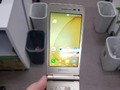 Lộ ảnh thực tế smartphone nắp gập Galaxy Folder 2