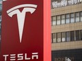 Tesla trong cuộc chiến dữ liệu. Ảnh: Yahoo Finance
