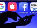 Các "ông lớn" công nghệ đang buộc người dùng phải "chọn phe" (Ảnh: CNBC)