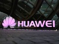 Huawei đang bị Mỹ và một số quốc gia cấm cửa vì lý do an ninh quốc gia 
