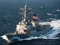 Khu trục hạm mang tên lửa đạn đạo USS McCampbell.