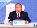 Việc ông Nazarbayev tuyên bố từ chức gây bất ngờ cho cả dư luận trong nước Kazakhstan và quốc tế.