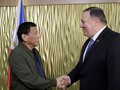 Ngoại trưởng Mỹ Mike Pompeo hung thăm Philippines đầu tháng 3 đã khẳng định Hiệp ước phòng thủ chung Mỹ - Philippines có thể áp dụng để bảo vệ tàu thuyền, máy bay và đảo bãi của Philippines nếu bị nước khác tiến công