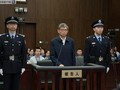Ton Ba bị Tòa án trung cấp thành phố Thượng Hải xét xử không công khai về tội nhận hối lộ và lạm dụng quyền lực