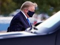Ông Trump tới Trung tâm Quân y Quốc gia Walter Reed để điều trị COVID-19 (Ảnh: Reuters).
