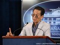 Ông Salvador Panelo, Cố vấn pháp lý của Tổng thống Philippines Duterte cảnh báo Trung Quốc về việc tập kết lâu dài các tàu dân quân ở Ba Đầu (Ảnh: Ptvnews).