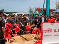 Các quan chức Trung Quốc và Campuchia tiến hành động thổ xây dựng Căn cứ Ream (Ảnh: Guancha).