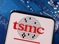 Logo của công ty TSMC trên điện thoại thông minh, chụp ngày 6/3 2023. Reuters/Dado Ruvic/Illustration/File Photo