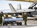 Máy bay chiến đấu Mỹ F/A-18 Hornet được lắp đạn rocket Zuni-127 mm.