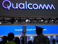 Một biển hiệu của Qualcomm được chụp tại Mobile World Congress (MWC) ở Thượng Hải, Trung Quốc (Ảnh: Reuters)