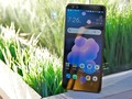 HTC U12+. Ảnh: Gizmodo