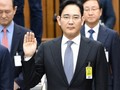 Lee Jae Yong trong phiên xét xử tại Tòa án Trung tâm quận Seoul.