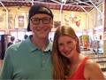 Bill Gates với cô gái đầu Jennifer. Ảnh Forbes