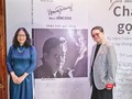 Bà Lê Anh Thúy - vợ cố nhạc sĩ Hồng Đăng và nhạc sĩ Nguyễn Đức Trịnh - Chủ tịch Hội Nhạc sĩ Việt Nam tại buổi ra mắt cuốn "Chân trời gọi nắng"