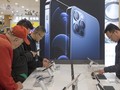 Người Trung Quốc chia rẽ vì iPhone 12