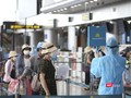 Người dân tuân thủ đeo khẩu trang tại Nhà ga sân bay quốc tế Đà Nẵng