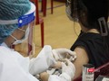 Đà Nẵng tiêm vaccine phòng COVID-19 cho người dân