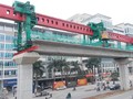 Tổng thầu sẽ dùng cẩu dọc để lắp dầm vượt đường trên cao - vành đai 3 (Thanh Xuân). 