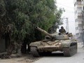 Xe tăng quân đội Syria trên vùng Đông Ghouta
