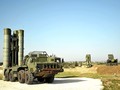 Hệ thống tên lửa S-400 trên căn cứ sân bay Hmeymim, Latakia, Syria