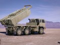 Tên lửa đạn đạo DeepStrike do tập đoàn Raytheon phát triển trên xe phóng M142 HIMARS