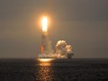 Tàu ngầm nguyên tử Nga phóng tên lửa đạn đạo liên lục địa Bulava. Ảnh Russian Gazeta.