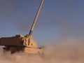 Pháo tự hành Mỹ Paladin bắn thử nghiệm trên thao trường YPG.