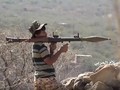 Chiến binh Houthi, sử dụng súng phóng lựu RPG-7 tấn công ở Ả rập Xê-út.