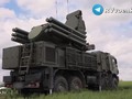Tổ hợp pháo - tên lửa phòng không Pantsir-S1 chiến đấu trên chiến trường Donbass. Ảnh Video RusVesna.