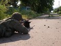 Dân quân Luhansk tấn công vào làng Novoluganskoye. Ảnh minh họa video