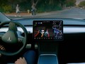 Phần mềm Xe tự lái hoàn toàn phiên bản beta của Tesla. Ảnh Video Consumer Reports