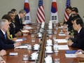 Ngày 2 tháng 2 năm 2017, Bộ trưởng Quốc phòng Mỹ James Mattis tiến hành hội đàm với Bộ trưởng Quốc phòng Hàn Quốc Han Min-koo. Ảnh: Internet