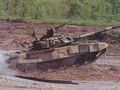 Xe tăng chiến đấu T-90S do Nga chế tạo.