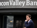 Sự sụp đổ của SVB đã gây rung động toàn hệ thống Ngân hàng này (Ảnh: CNBC)