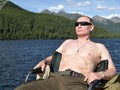 Tổng thống Putin trong một chuyến dã ngoại, nghỉ ngơi trong rừng Taiga