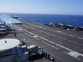 Chiến đấu cơ F-18 hạ cánh xuống tàu sân bay USS Carl Vinson trong chuyến tuần tra Biển Đông ngày 14/2/2018